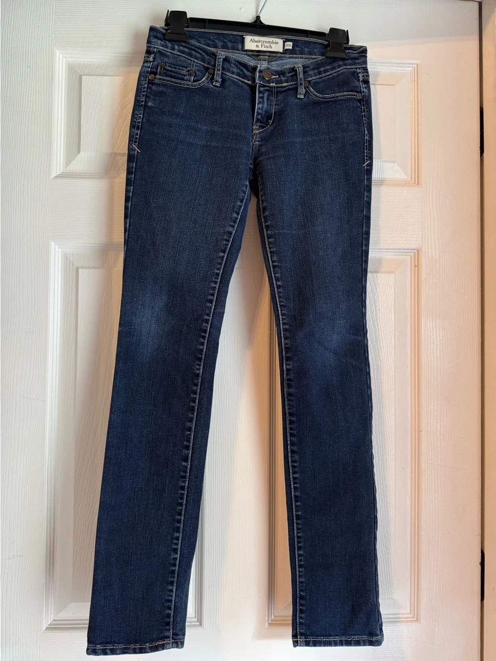 Abercrombie & Fitch Low-Rise Skinny Jeans